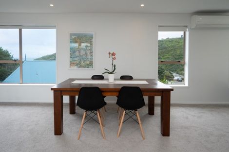 Photo of property in 1 Twomey Grove, Houghton Bay, Wellington, 6023