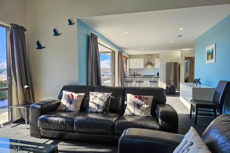 Photo of property in 12 O'neill Place, Lake Tekapo, 7999