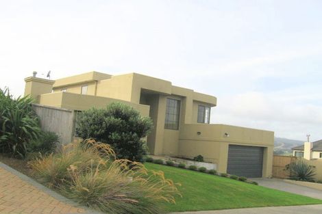 Photo of property in 19 Pendennis Point, Camborne, Porirua, 5026