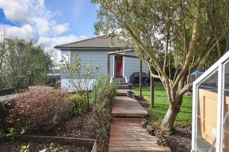 Photo of property in 7 Scotland Terrace, Green Island, Dunedin, 9018