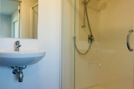 Photo of property in 10 Bellbird Street, Papakura, 2110