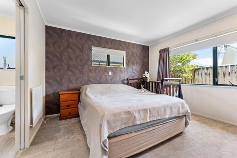 Photo of property in 285 Hobsonville Road, Hobsonville, Auckland, 0618