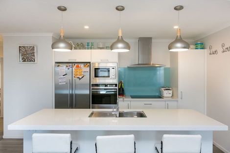 Photo of property in 31 Jules Crescent, Bell Block, New Plymouth, 4312