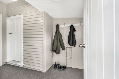 Photo of property in 15 Fulham Street, Islington, Christchurch, 8042