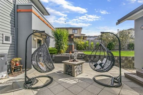 Photo of property in 45 San Valentino Drive, Henderson, Auckland, 0612