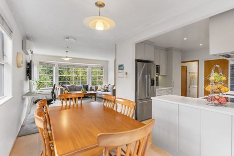 Photo of property in 3 Macnay Way, Murrays Bay, Auckland, 0630
