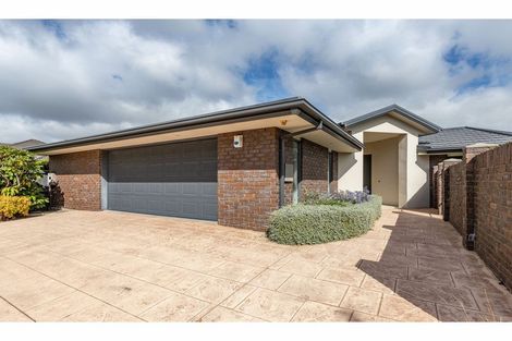 Photo of property in 4 Annaby Drive, Northwood, Christchurch, 8051