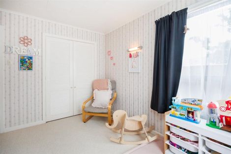 Photo of property in 2 Oaklea Avenue, Marton, 4710