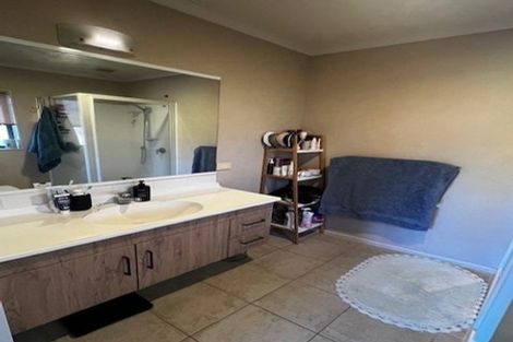 Photo of property in 27 Kinloch Drive, Bethlehem, Tauranga, 3110