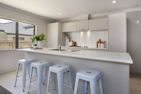 Photo of property in 29 Moonsail Drive, Whitby, Porirua, 5024