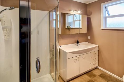 Photo of property in 7 Manitoba Place, Kingston, Wellington, 6021