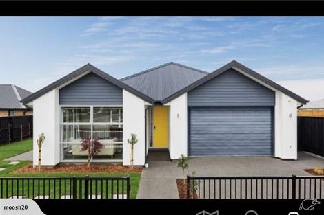 Photo of property in 14 Shillingford Boulevard, Rolleston, 7615