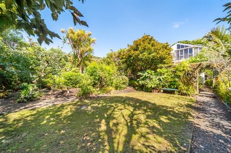 Photo of property in 17 Paremata Crescent, Paremata, Porirua, 5024