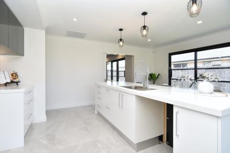 Photo of property in 116 Broadlands Drive, Rolleston, 7615