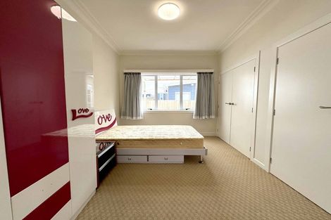 Photo of property in 85 Nile Road, Milford, Auckland, 0620