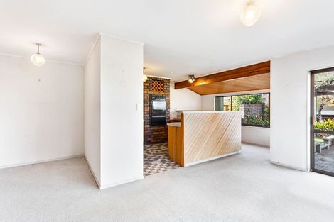 Photo of property in 1/149 West Harbour Drive, West Harbour, Auckland, 0618