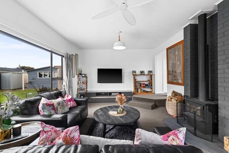 Photo of property in 16 Lanark Crescent, Tamatea, Napier, 4112