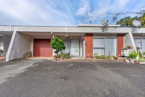 Photo of property in 266-270 Western Hills Drive, Avenues, Whangarei, 0110