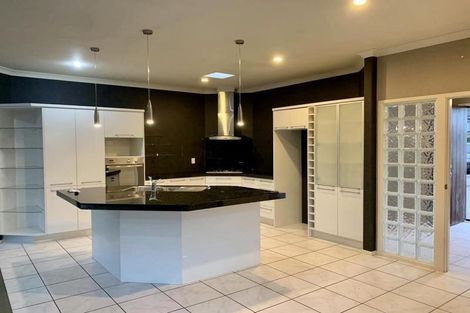 Photo of property in 45 The Esplanade, Huntington, Hamilton, 3210