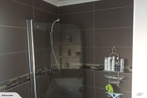 Photo of property in 8 Lacy Gate Place, Woodend, 7610