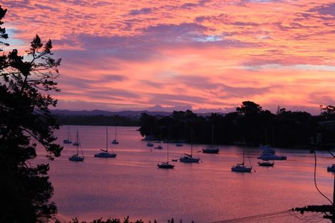 Photo of property in 18 Rahui Road, Greenhithe, Auckland, 0632