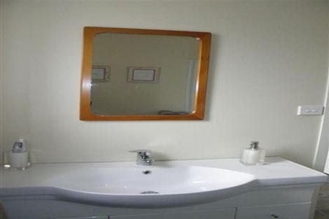 Photo of property in 12 Douglas Street, Grasmere, Invercargill, 9810