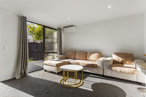 Photo of property in 18 Bellbird Street, Papakura, 2110