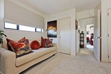 Photo of property in 1/18 Chambers Street, Havelock North, 4130