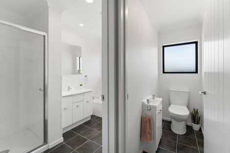 Photo of property in 6 Central Park, Paraparaumu Beach, Paraparaumu, 5032