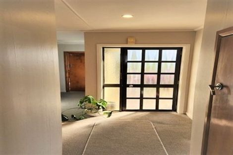 Photo of property in 31 Collins Road, Melville, Hamilton, 3206