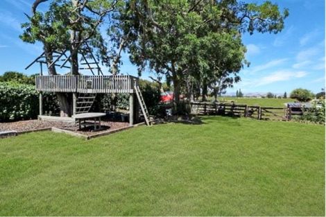 Photo of property in 3330 State Highway 2, Clareville, Carterton, 5713