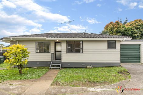 Photo of property in 1/33 Seaward Place, Wattle Downs, Auckland, 2103