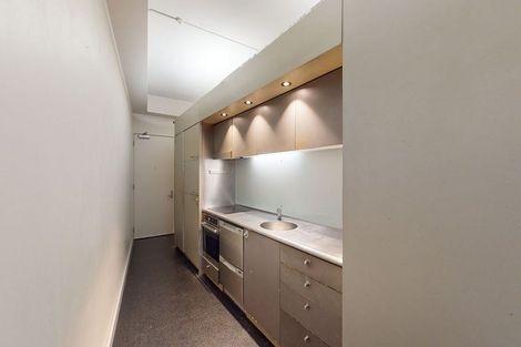 Photo of property in Gerondis Bldg Apartments, 410/60 Willis Street, Wellington Central, Wellington, 6011