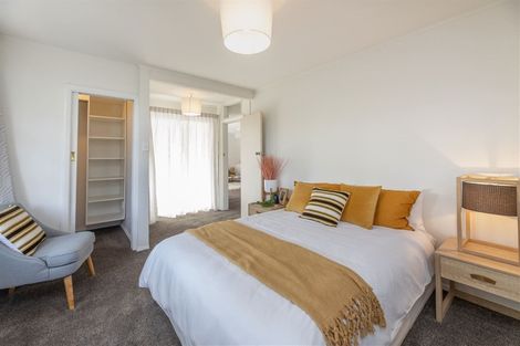 Photo of property in 124 Mcfaddens Road, St Albans, Christchurch, 8052