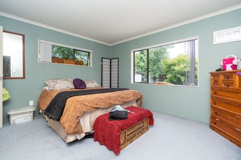 Photo of property in 2 Drake Place, Fairview Downs, Hamilton, 3214