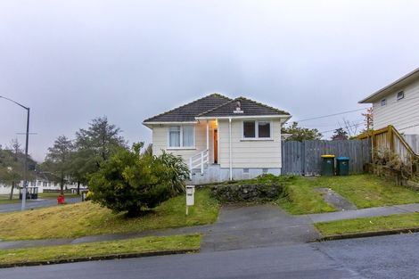 Photo of property in 104 Mckillop Street, Ranui, Porirua, 5024