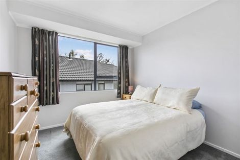 Photo of property in 294a Rangatira Road, Beach Haven, Auckland, 0626