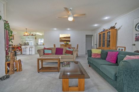 Photo of property in 100a Philomel Road, Whangamata, 3620