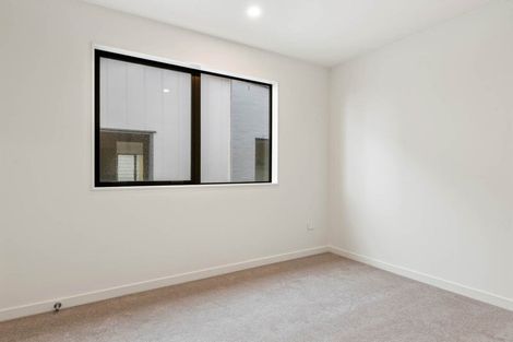 Photo of property in 39 Clara Road, Silverdale, 0932