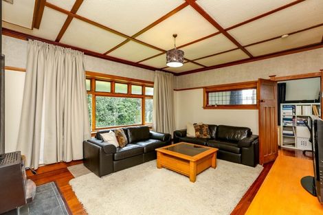 Photo of property in 24 Cumming Street, Okato, 4335