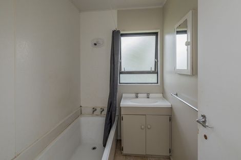 Photo of property in 16 Guy Avenue, Levin, 5510