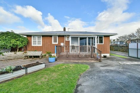Photo of property in 9 Lomas Place, Manurewa, Auckland, 2102
