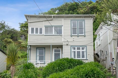 Photo of property in 17 Essex Street, Aro Valley, Wellington, 6021