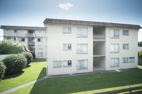 Photo of property in 8 Anzac Parade, Hamilton Central, Hamilton, 3204