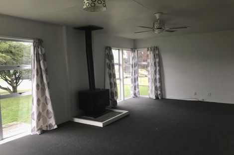 Photo of property in 32 Blundell Place, Huntly, 3700