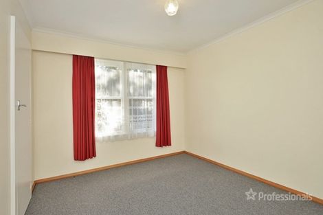 Photo of property in 12 Dixon Street, Carterton, 5713