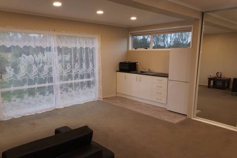 Photo of property in 411 Pine Valley Road, Dairy Flat, Silverdale, 0992