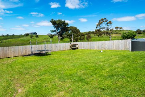 Photo of property in 15 Te Puea Avenue, Meremere, Mercer, 2474