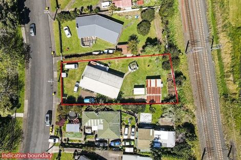 Photo of property in 11 Ferguson Street, Manurewa East, Auckland, 2102