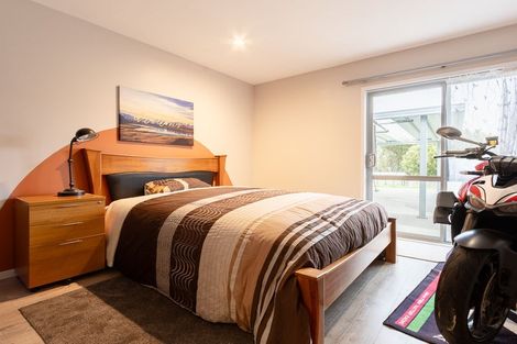 Photo of property in 48 Kotare Street, Waikanae, 5036